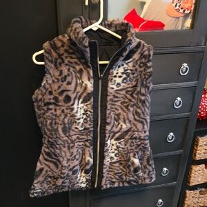 Leopard Print Faux Fur Vest